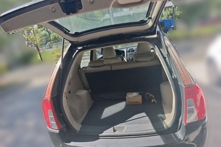 Used Kia Sportage 2013 2.0L Manual Two-Wheel Drive GL Trim Trunk