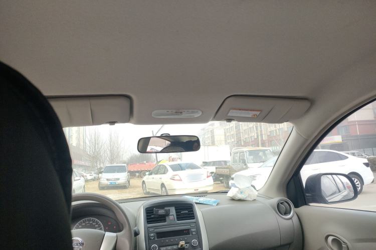 Used Nissan Sunny 2015 1.5XE Manual Master Edition Headliner