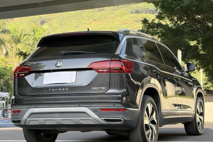 Used Volkswagen Tayron 2022 280TSI Two-Wheel Drive Luxury Smart Connectivity Version
