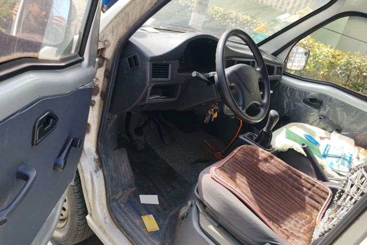 Used Wuling Zhiguang 2015 1.2L Practical LS-I Model