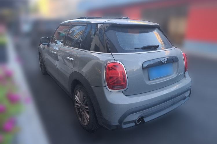 Used MINI 2022 1.5T COOPER Classic Edition Five-Door Version
