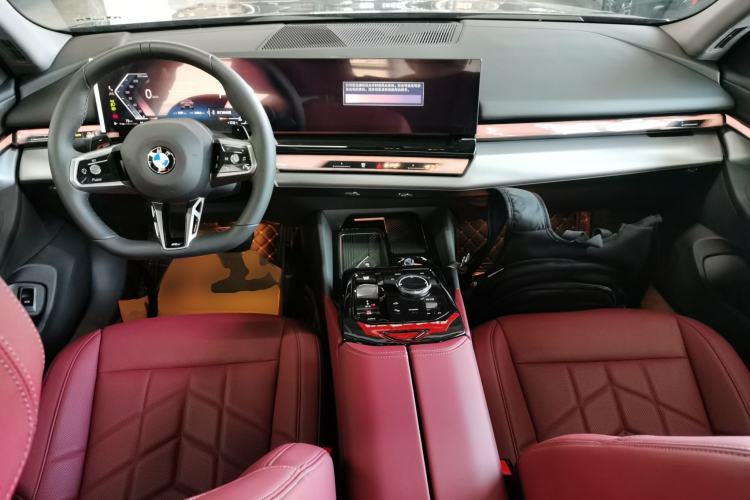 Used BMW 5 Series 2025 525Li M Sport Package