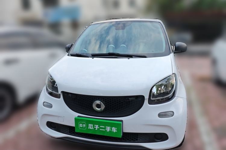 Used smart forfour 2016 1.0L 52 kW Dynamic Edition
