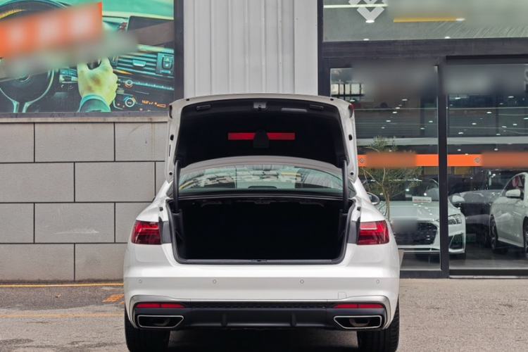 Used Audi A4L 2024 40 TFSI Fashion Dynamic Model
