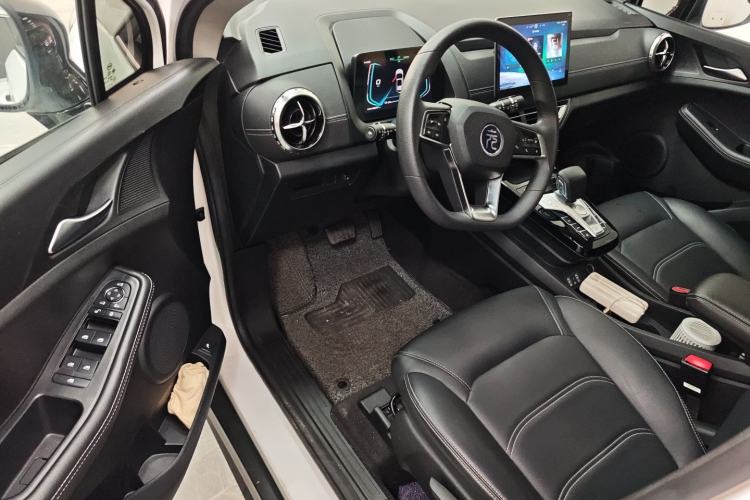 Used BYD Yuan New Energy 2019 EV360 Smart Connect Enjoyment Model