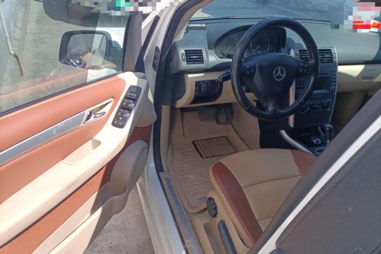 Used Mercedes-Benz A-Class 2011 A 160
