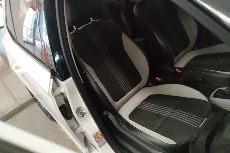 Used Skoda Fabia 2015 1.6L Automatic Sport Edition
