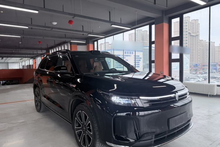 Used Hima AITO M7 2024 1.5T Intelligent Driving 4WD Ultra Version 6 Seats Exterior 6