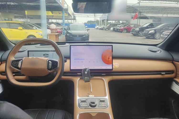 Used Geely Galaxy Xingjian 7 EM-i 2025 120km Exploration+ Version Center Console