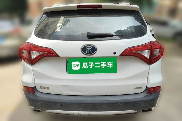 Used BYD Song New Energy 2017 Song DM 1.5TID All-Wheel Drive Prestige Model Rear