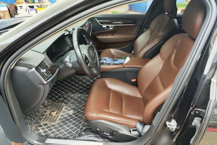 Used Volvo S90 2018 T4 Zhiyuan Edition