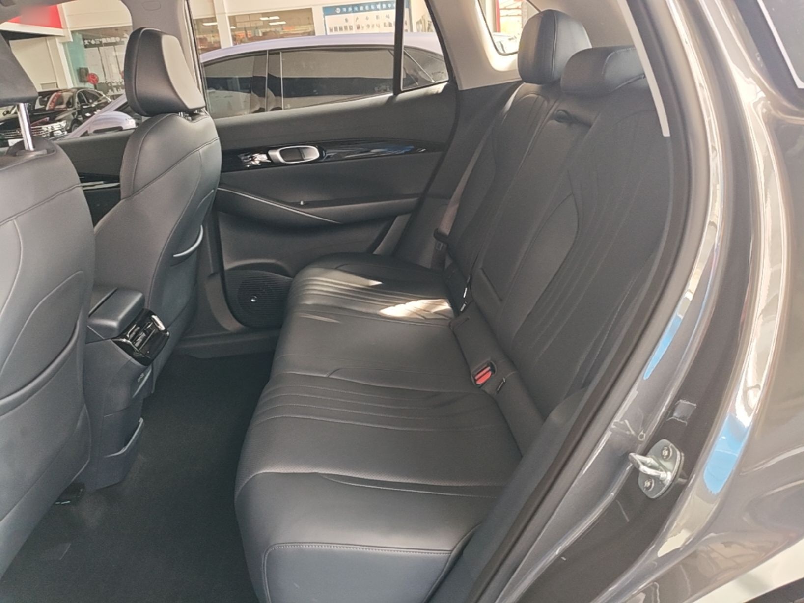 Geely Galaxy E5 2026 Model 610km Exploration+ Edition — снимка 20