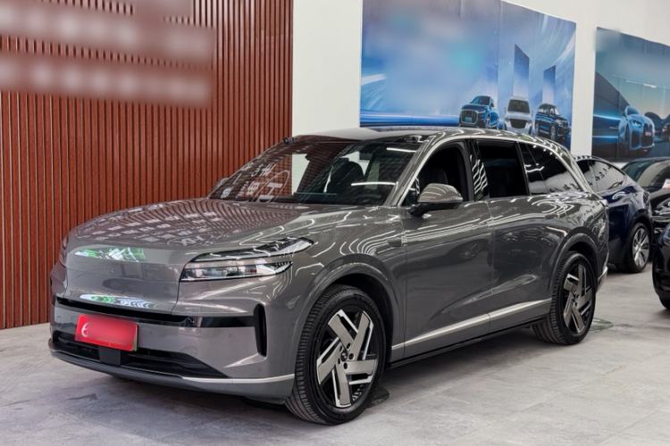 Used ONVO Luxeed L90 2025 Model—Max Six-Seater Version