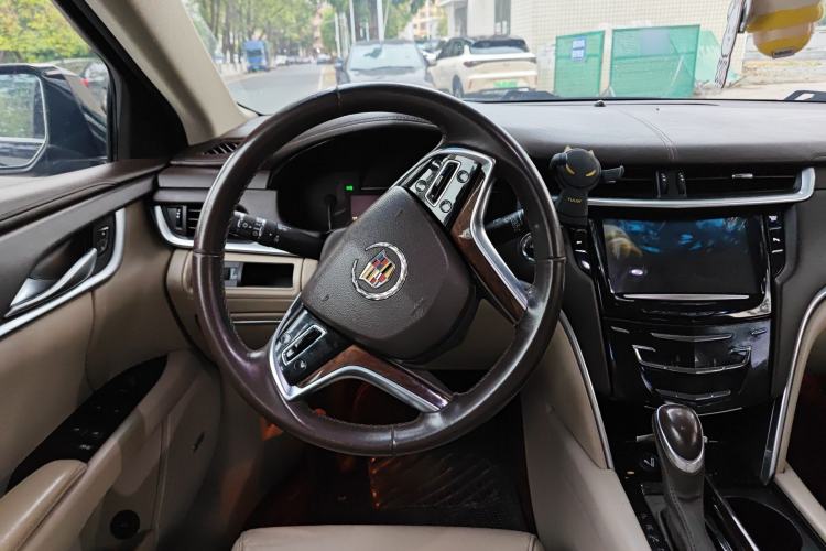 Used Cadillac XTS 2015 28T Comfort Model