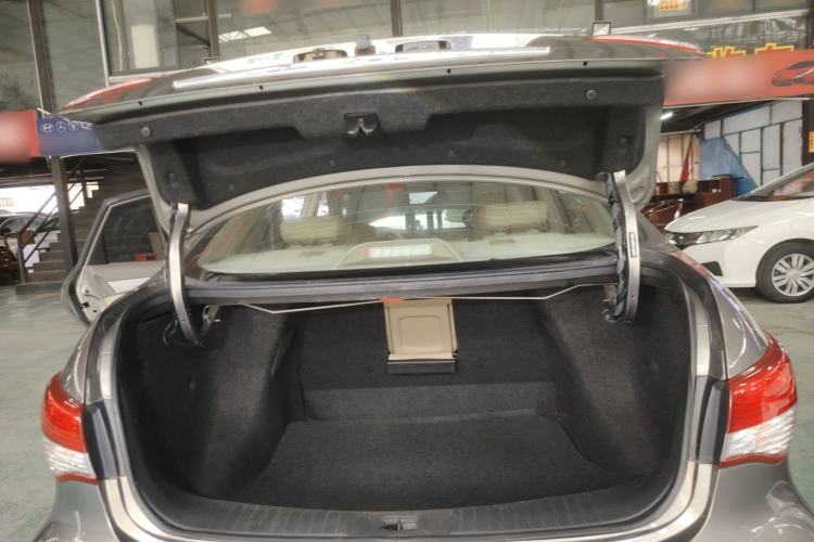 Used Nissan Sylphy 2016 Classic 1.6XE Automatic Leading Edition
