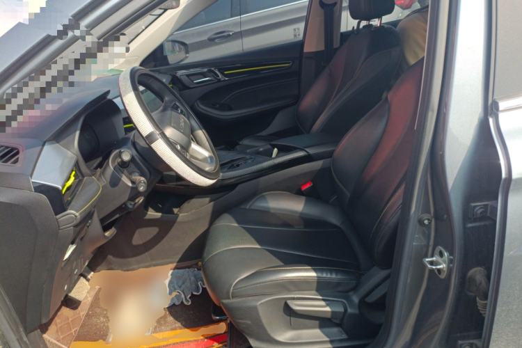 Used Roewe i5 2021 1.5L CVT Diamond Edition