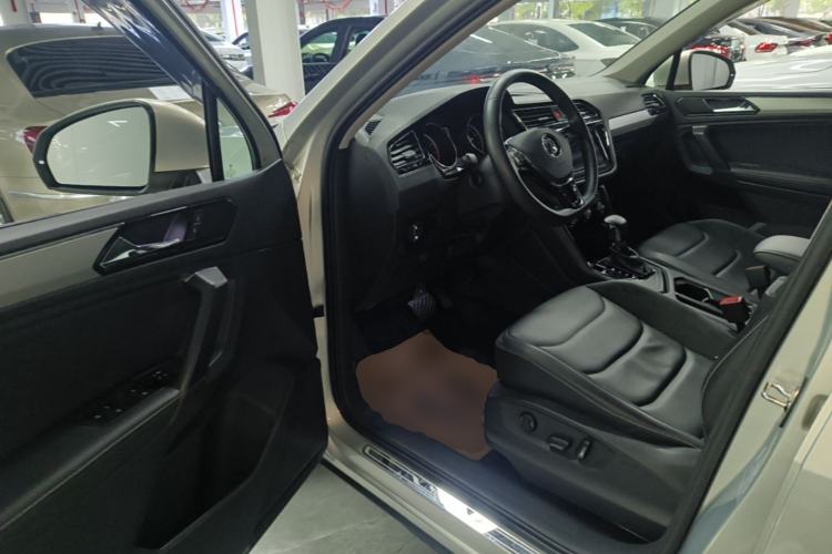 Used Volkswagen Tiguan L 2018 Facelift 330TSI Automatic Two-Wheel Drive Luxury Edition