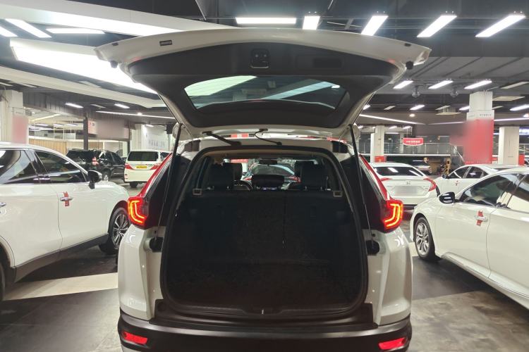 Used Honda CR-V 2021 240TURBO CVT 2WD Comfort Version Trunk