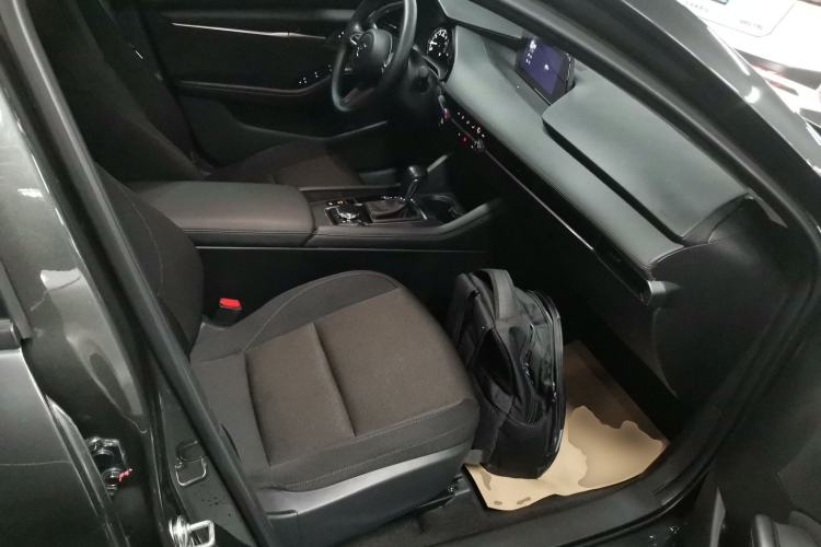 Used Mazda Mazda 3 Axela 2023 2.0L Automatic Zhiqing Edition