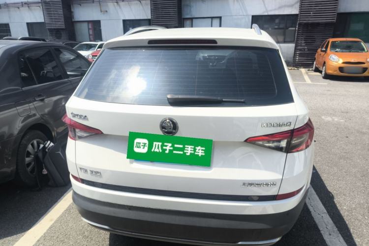 Used Skoda Kodiaq 2018 Facelifted TSI330 5-Seater Two-Wheel-Drive Luxury Enjoyment Edition Rear