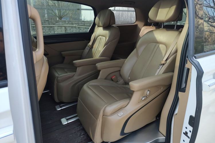 Used Buick GL8 2021 ES Landtrek 653T Luxury Model