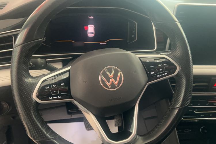 Used Volkswagen Tiguan L 2022 330TSI Automatic Two-Wheel Drive Smart Edition Instrument Cluster