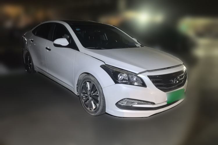 Used Hyundai Mistra 2014 1.8L Automatic Deluxe DLX Model Exterior 2