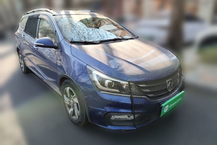 Used Baojun 310W 2017 1.5L Manual Luxury Edition China V