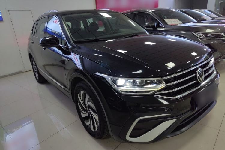 Used Volkswagen Tiguan L 2022 330TSI Automatic Two-Wheel Drive Smart Edition