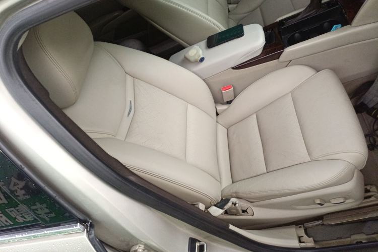 Used Cadillac XTS 2014 28T Comfort Version