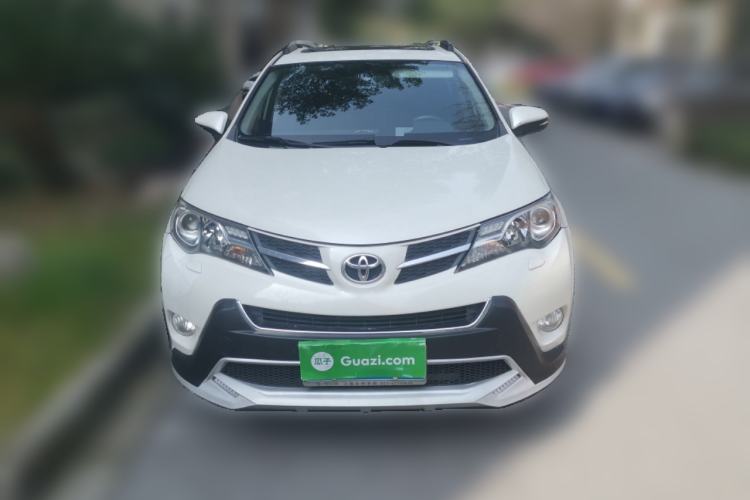 Used Toyota RAV4 2015 2.5L Automatic 4x4 Elite Edition
