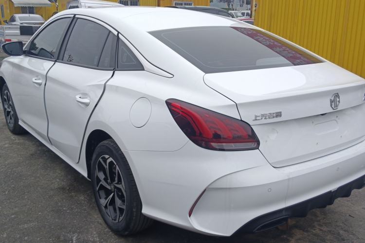 Used MG 5 2023 180 DVVT Manual Fashion Edition