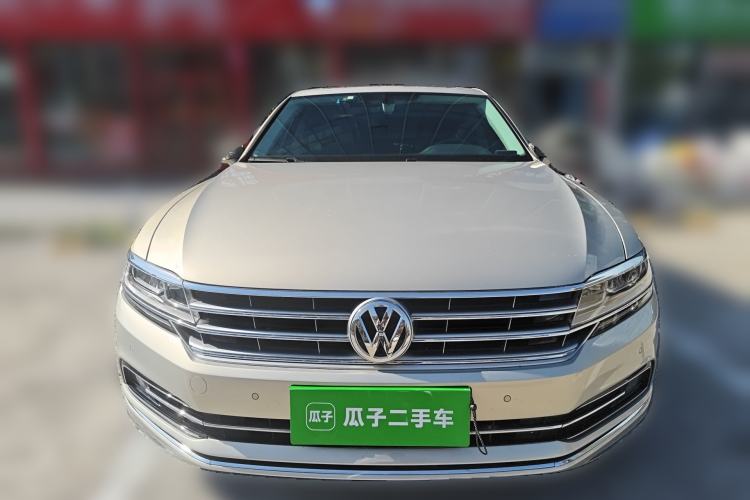 Used Volkswagen Phideon 2018 Revised Version 380TSI Two-Wheel Drive Business Edition Front