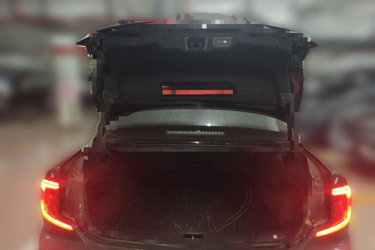 Used Volvo S90 2021 B5 Zhiyi Luxury Edition
