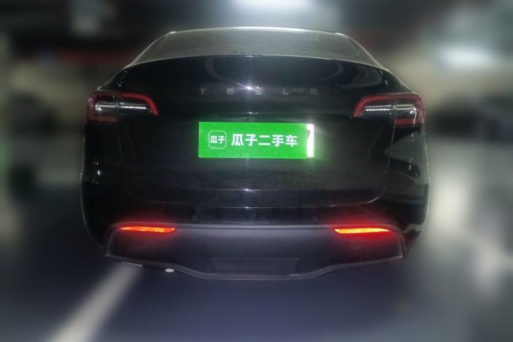 Used Tesla Model Y 2022 Long-Range All-Wheel-Drive Version Rear