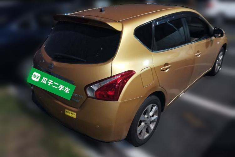 Used Nissan Tiida 2013 1.6L CVT Cool Cafe Edition