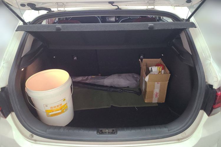 Used Kia KX Cross 2017 1.4L AT GLS