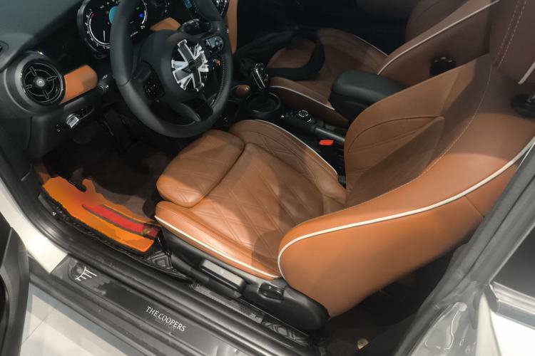 Used MINI 2022 Updated 1.5T COOPER Artist