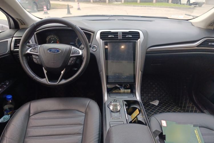 Used Ford Mondeo 2017 EcoBoost 180 Stylish Model Interior 2