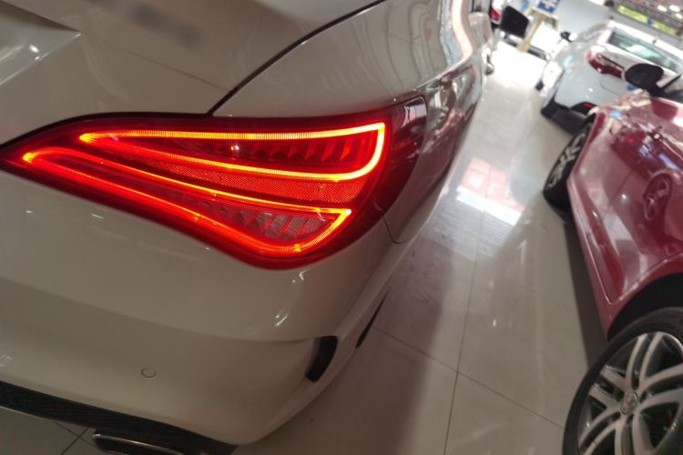 Used Mercedes-Benz CLA 2015 CLA 220 4MATIC Exterior 3