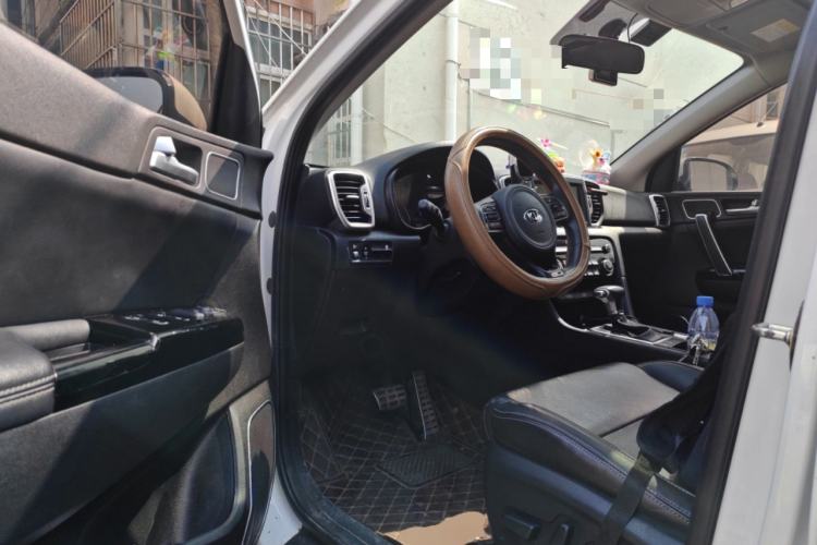 Used Kia KX5 2016 1.6T Automatic Two-Wheel Drive DLX
