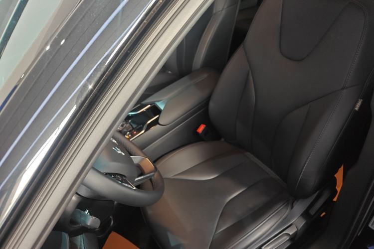 Used Hongqi E-QM5 2023 Revised Version Basic Travel Edition