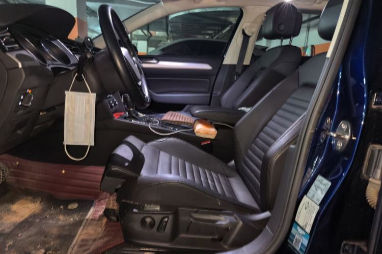 Used Volkswagen Variant 2018 380TSI Two-Wheel Drive Comfort Edition