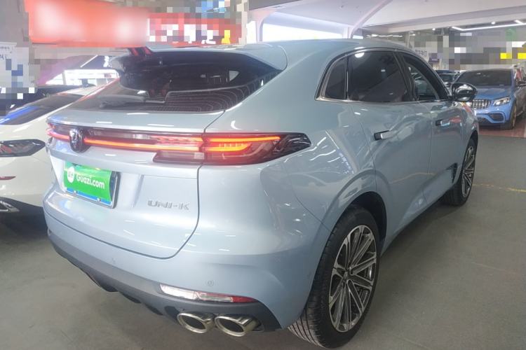 Used Changan UNI-K 2023 2.0T Two-Wheel Drive Yue Ling Trim
