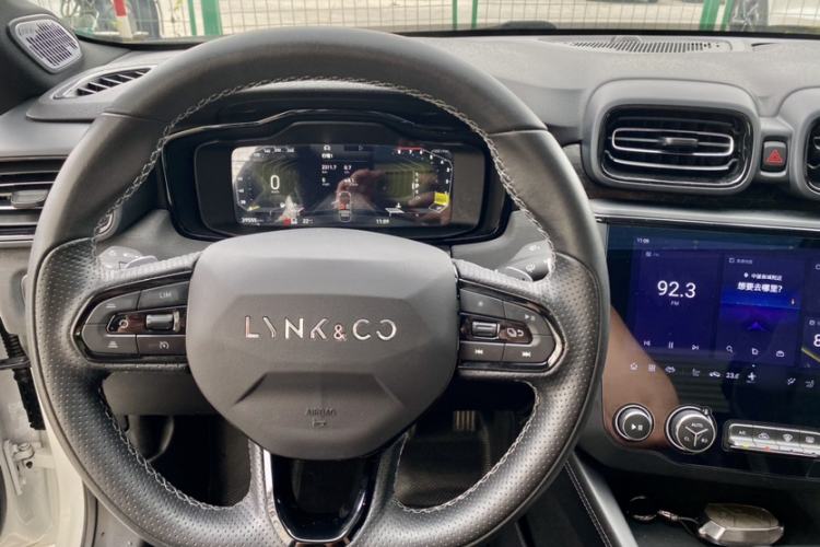 Used Lynk & Co 03 2022 1.5TD DCT JingPro Steering Wheel