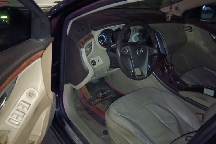 Used Buick LaCrosse 2012 2.4L SIDI Elegant Edition