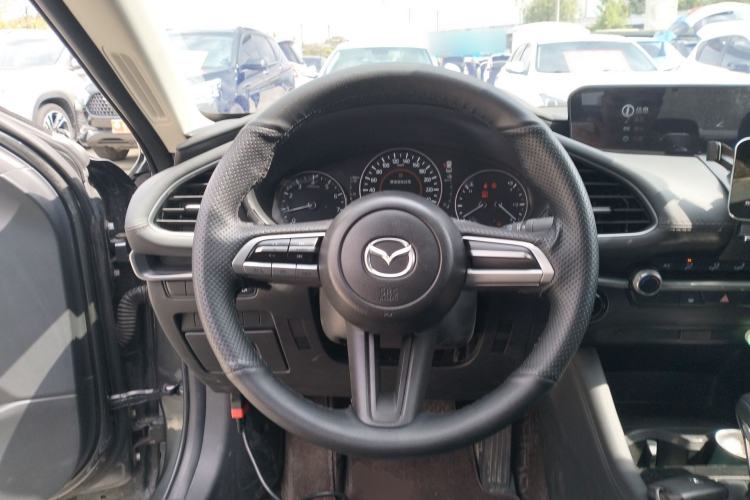 Used Mazda 3 Axela 2023 2.0L Automatic Zhiqing Edition Steering Wheel