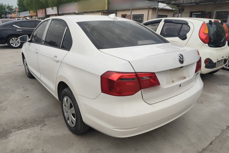 Used Volkswagen Jetta 2015 Value Edition 1.6L Automatic Fashion Version Rear Left 45 Deg