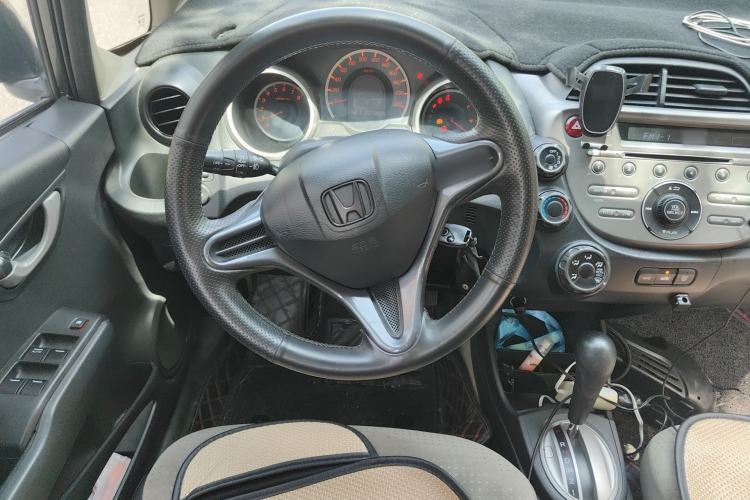 Used Honda Fit 2008 1.5L automatic luxury edition