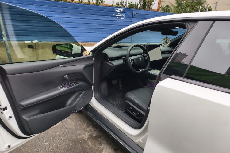 Used Deepal L07 2024 530 Max Qiankun Intelligent Driving ADS SE Pure Electric Version
